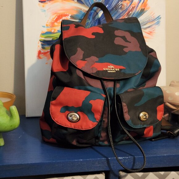 *RARE* backpack COACH pebbled leather and camo nylon drawstring bag - Picture 1 of 11